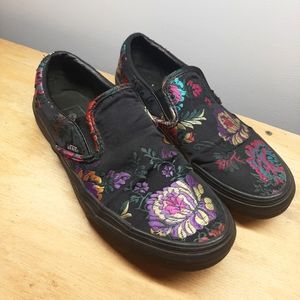 VANS slip on embroider limited edition